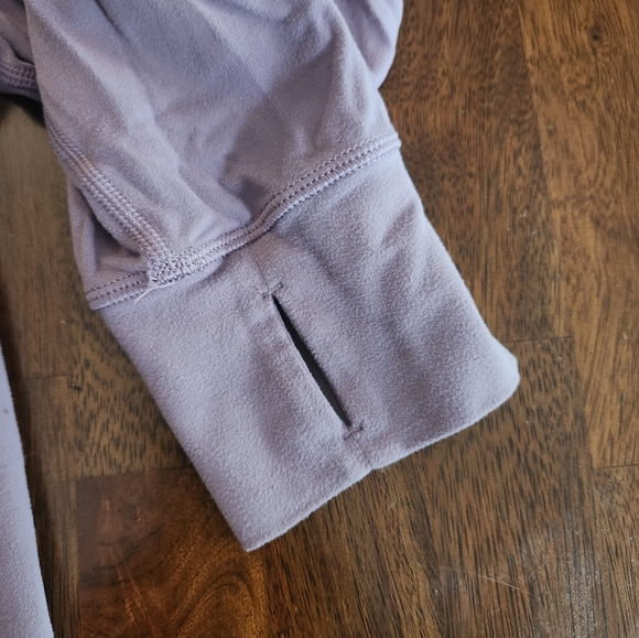 Read to Rulu Pullover - Picture 3 of 6